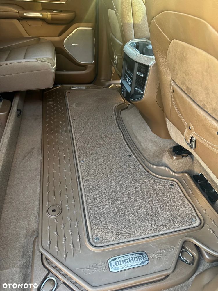 Dodge RAM 1500 5.7 4x4 - 13
