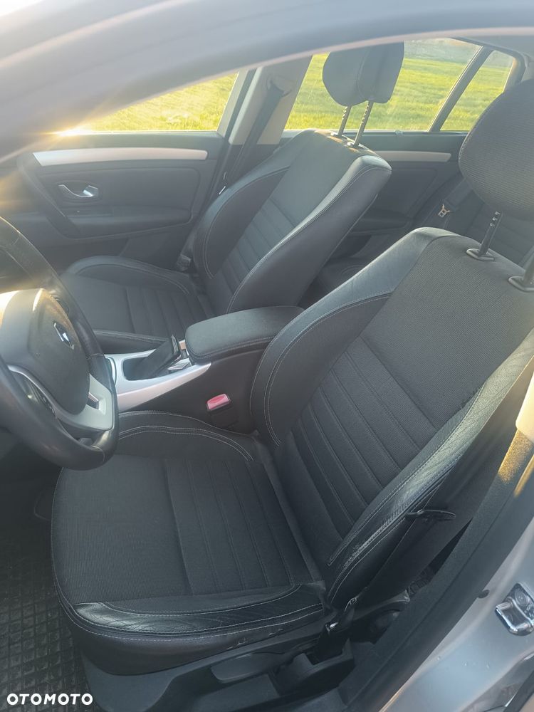 Renault Laguna 2.0 16V Dynamique - 11