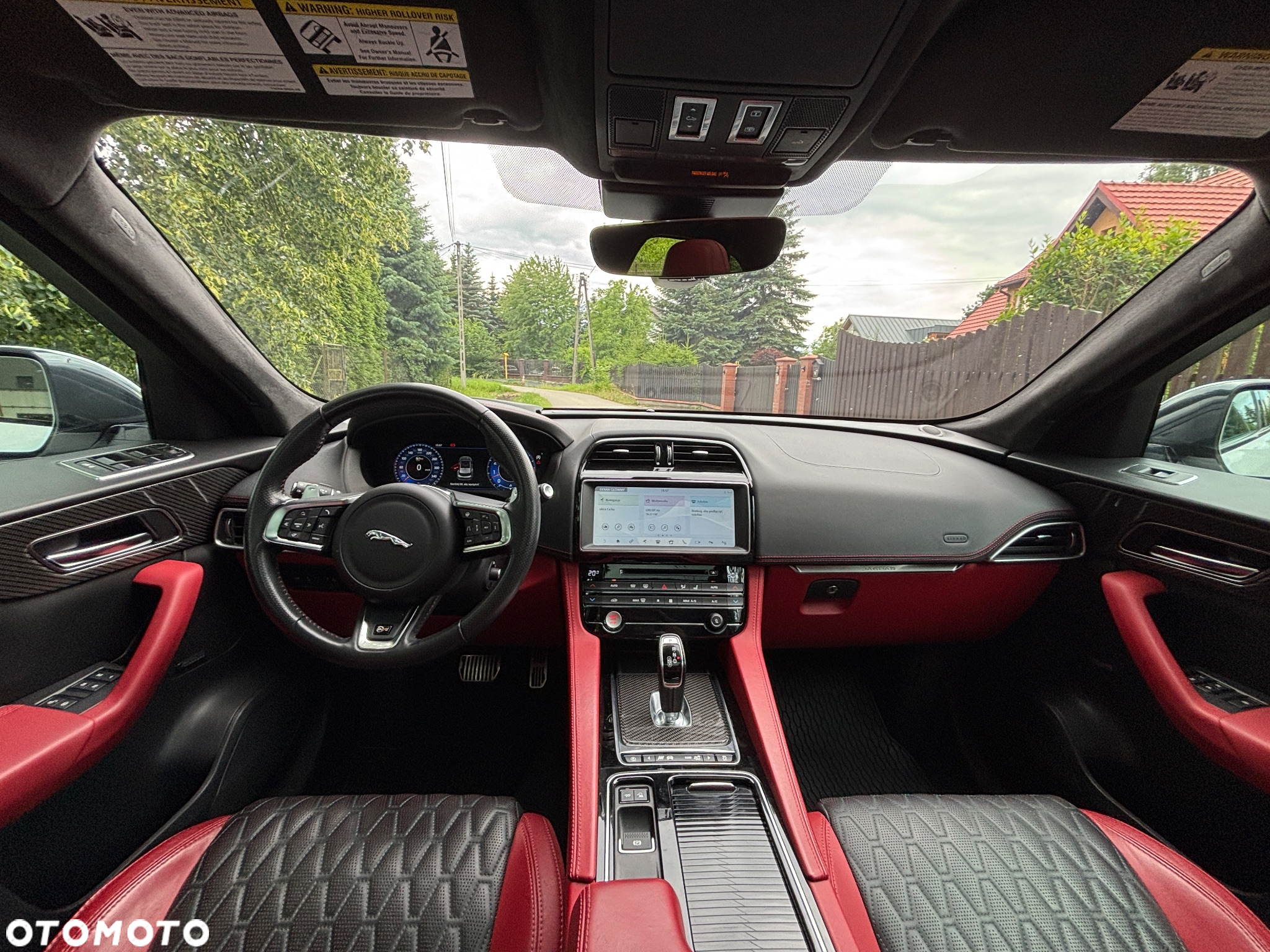Jaguar F-Pace 5.0 V8 P550 AWD SVR - 14