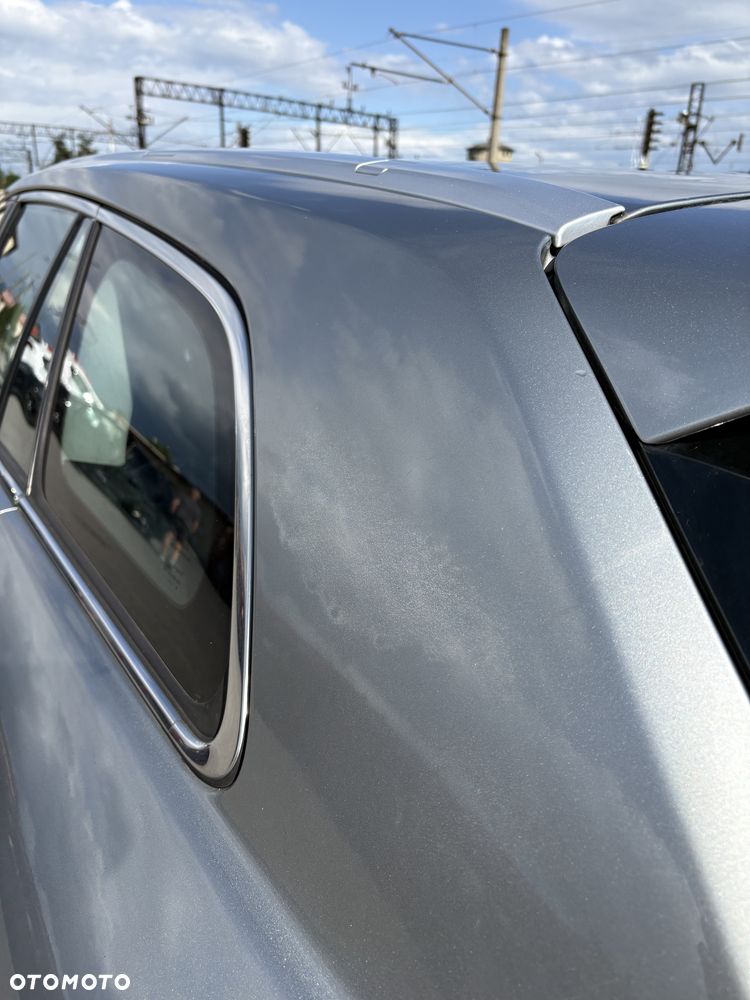 Toyota Avensis - 12