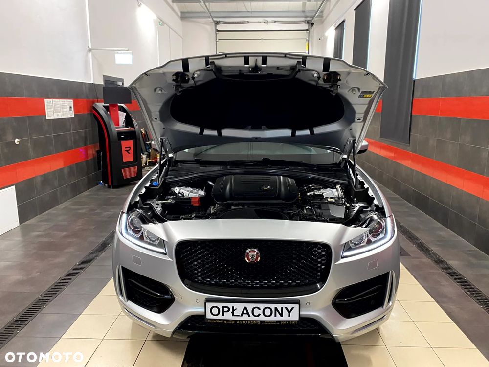 Jaguar F-Pace 20d AWD R-Sport - 30