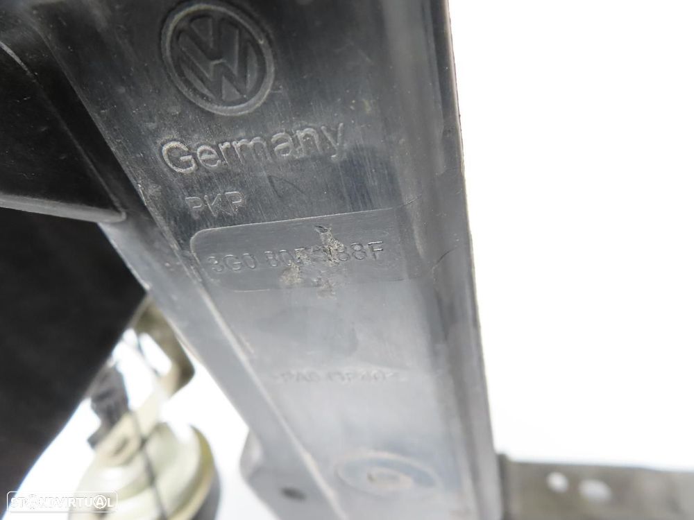 Frente em Fibra com Reforço Frente Usado / Original VW PASSAT (362)/VW PASSAT Va... - 5