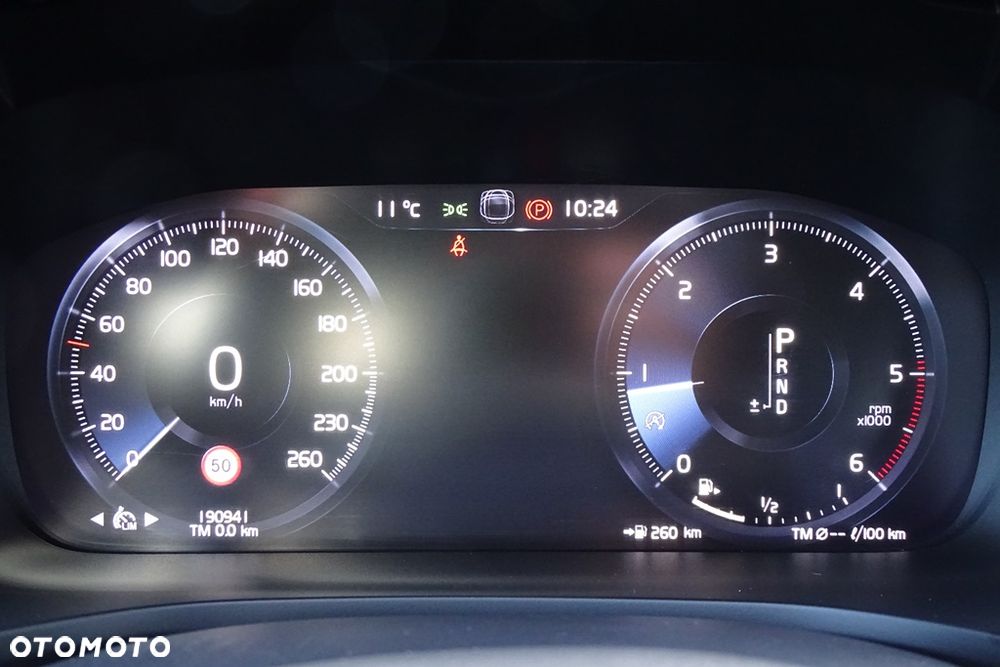 Volvo V60 D3 Geartronic Momentum - 28