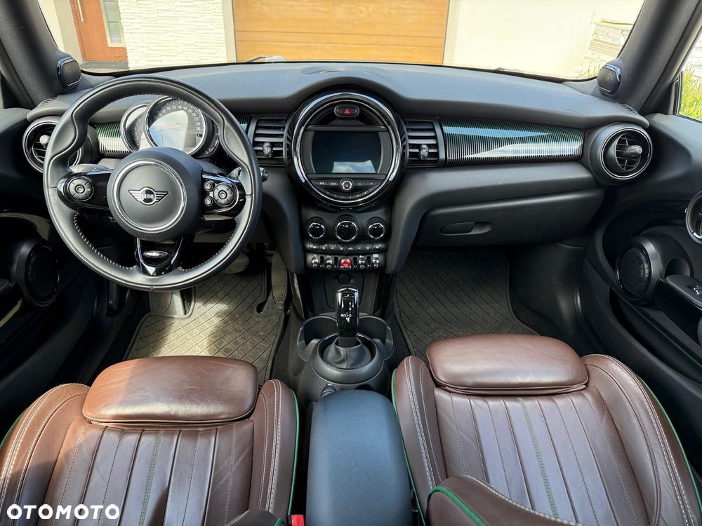 MINI Cooper 60 Years - 12