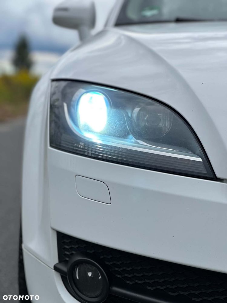 Audi TT Coupé - 11