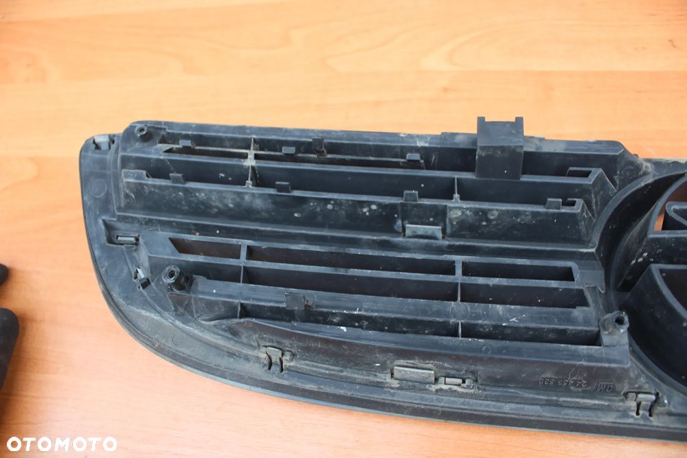 ATRAPA GRILL MASKI OPEL ZAFIRA A LIFT CHROM EUROPA ORYGINAŁ - 8