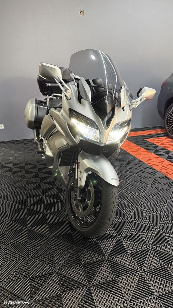 Yamaha FJR Ultimate Edition - 27