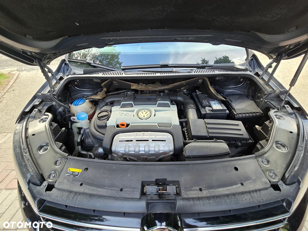Volkswagen Touran - 5