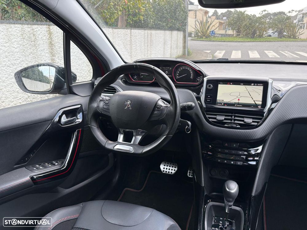 Peugeot 2008 1.5 BlueHDi GT Line EAT6 - 12