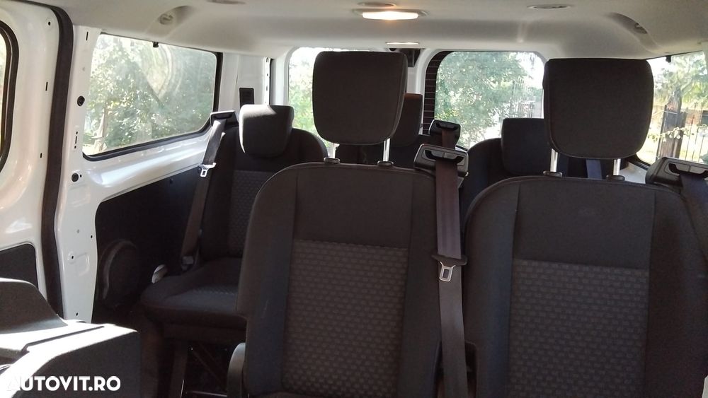 Ford Tourneo Custom - 7