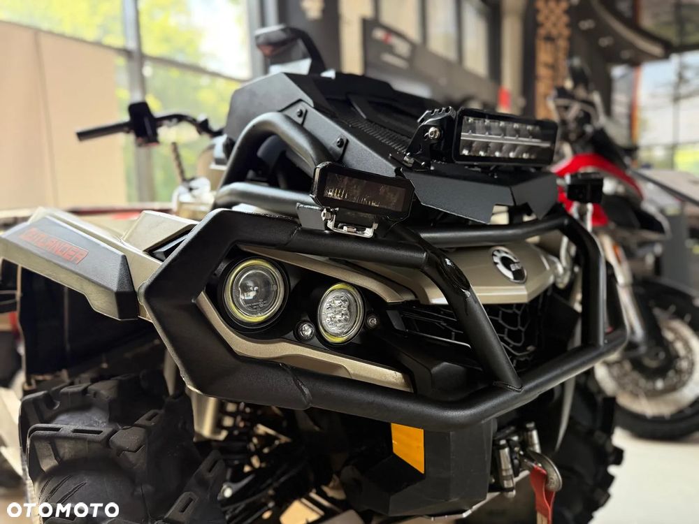 Can-Am Outlander