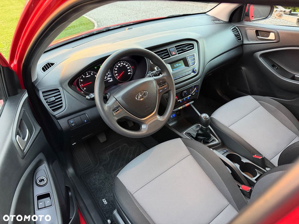Hyundai i20 - 9