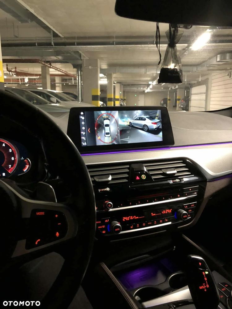 BMW Seria 5 530i M Sport sport - 11