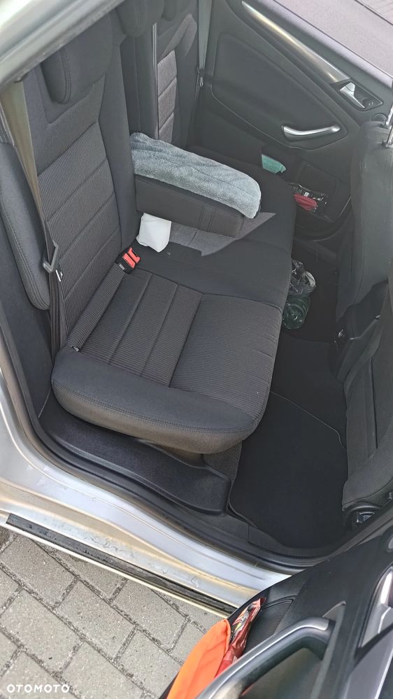 Ford Mondeo 1.6 T Titanium - 10