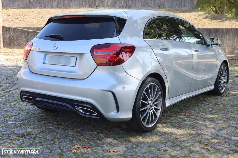 Mercedes-Benz A 180 d AMG Line - 5