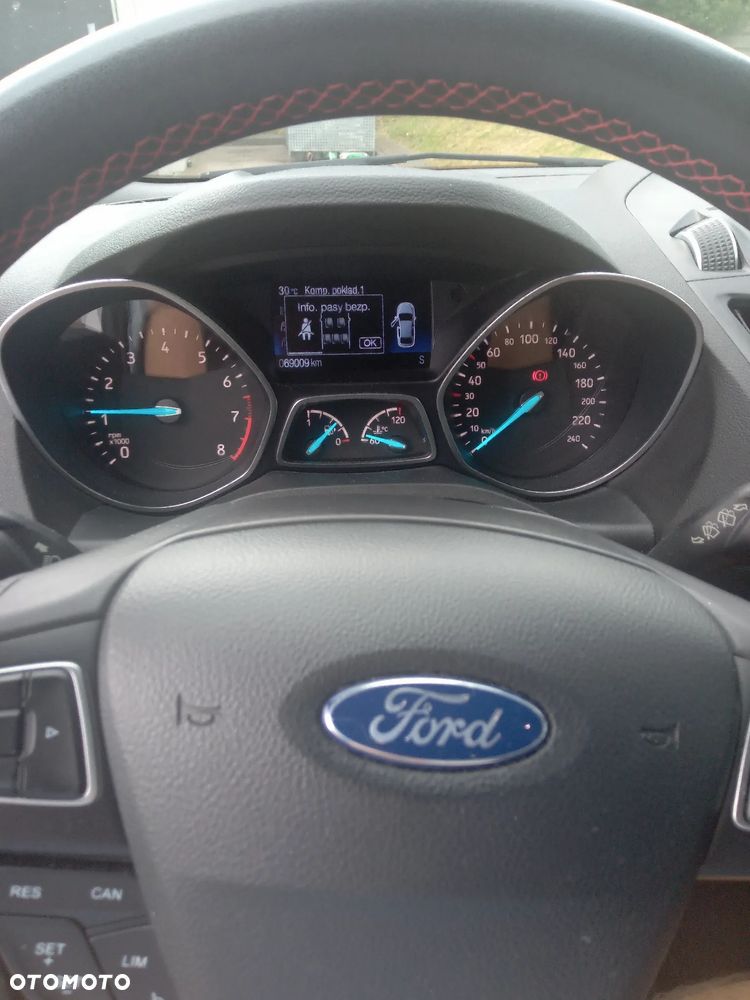 Ford Kuga 1.5 EcoBoost FWD ST-Line X - 8