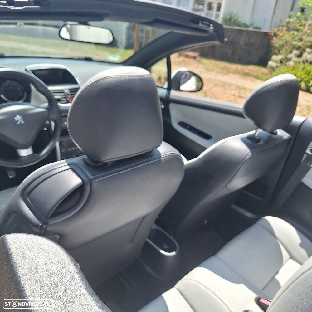 Peugeot 207 CC - 23