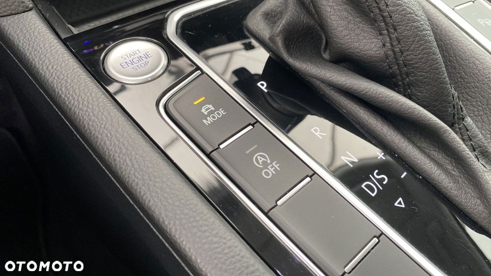 Volkswagen Passat - 23