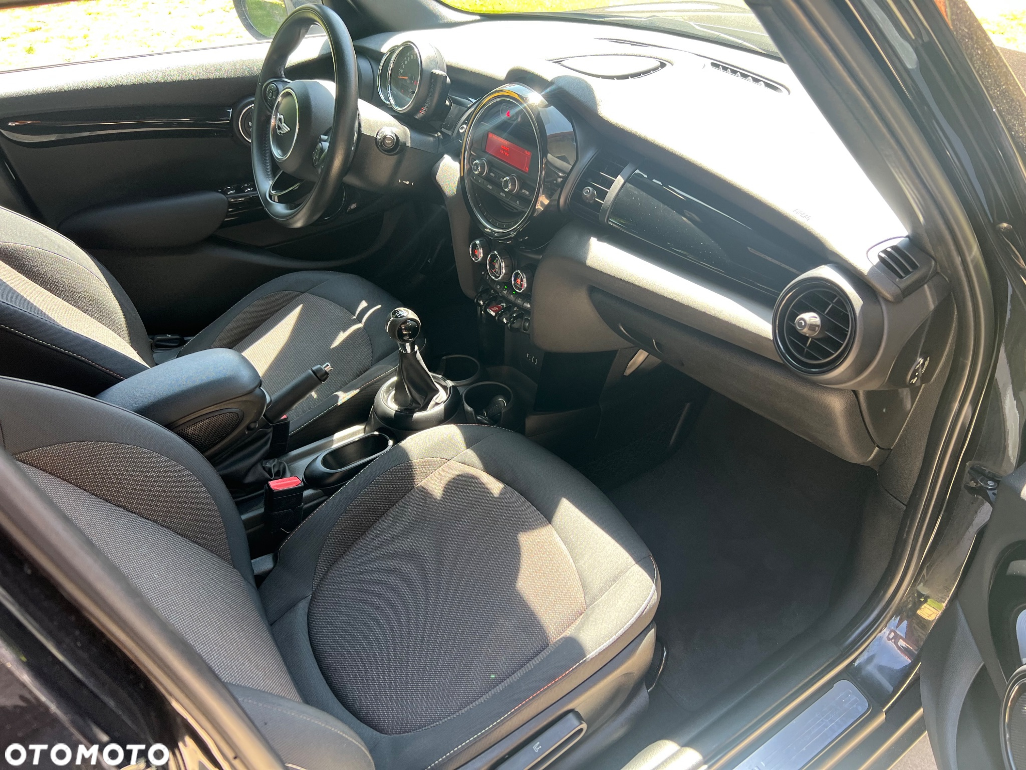 MINI ONE Standard - 11