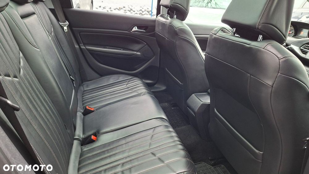 Peugeot 308 - 7