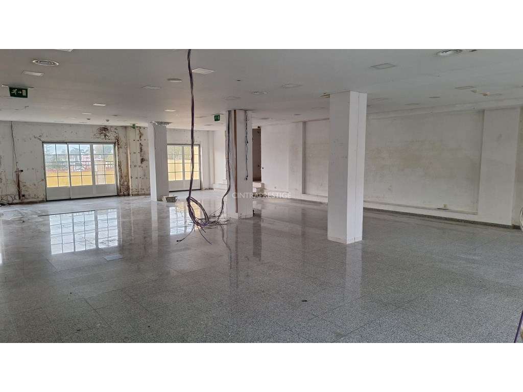 Arrendamento. Loja / Escritório - Sintra - Grande imagem: 5/14