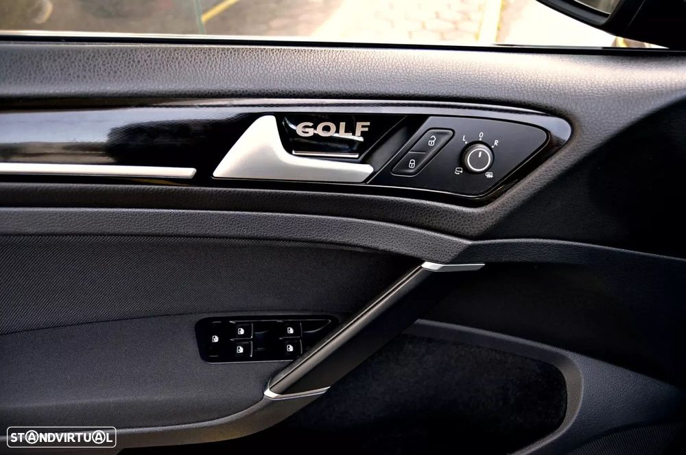 VW Golf Variant - 11