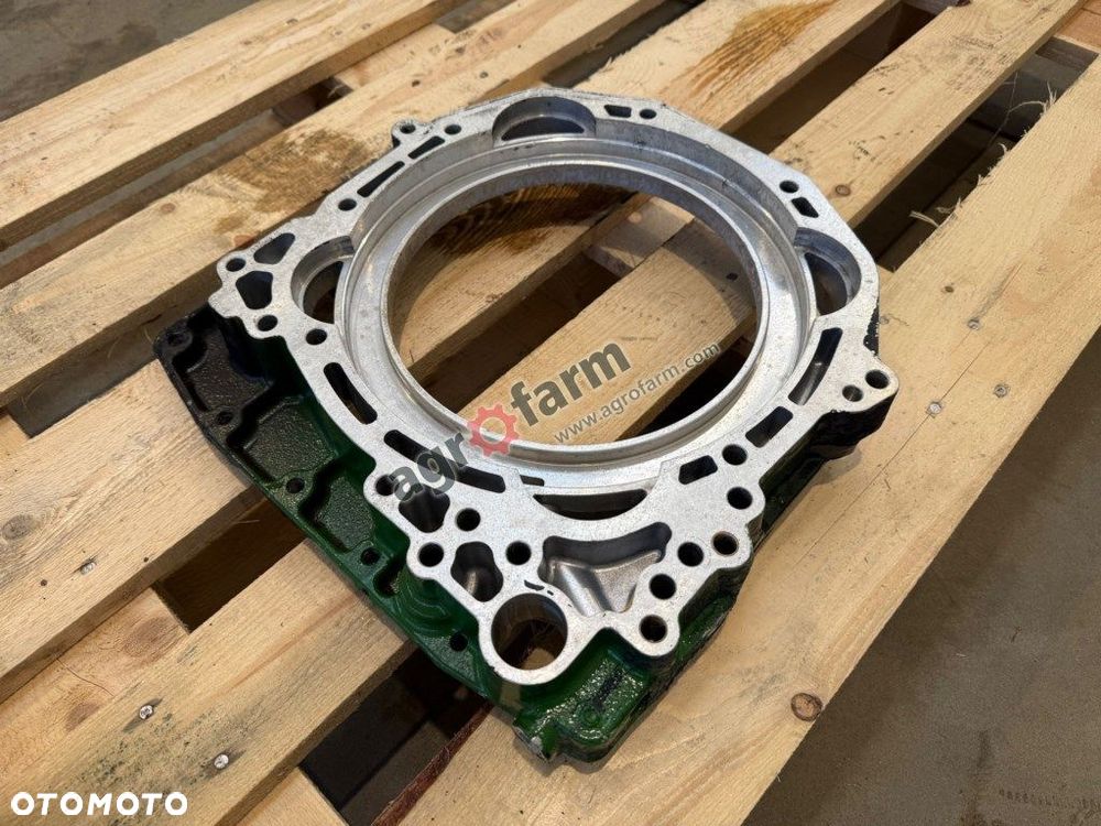 Obudowa skrzyni biegów John Deere 6120, 6215, - 1