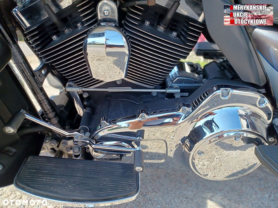 Harley-Davidson Touring Electra Glide - 15