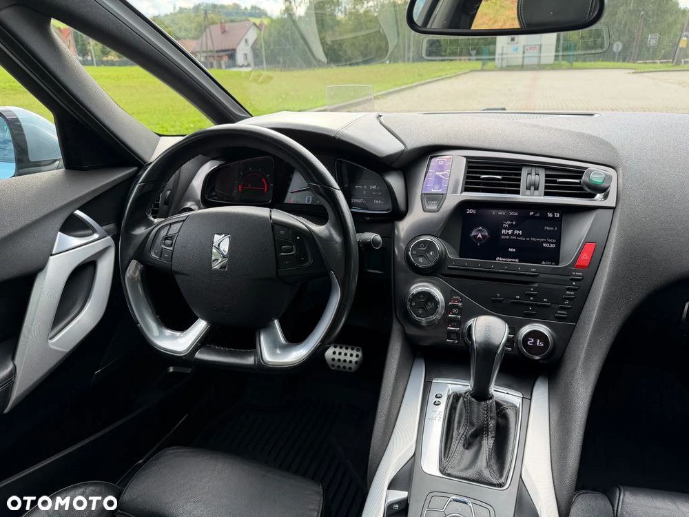 Citroën DS5 2.0 HDi SoChic - 8