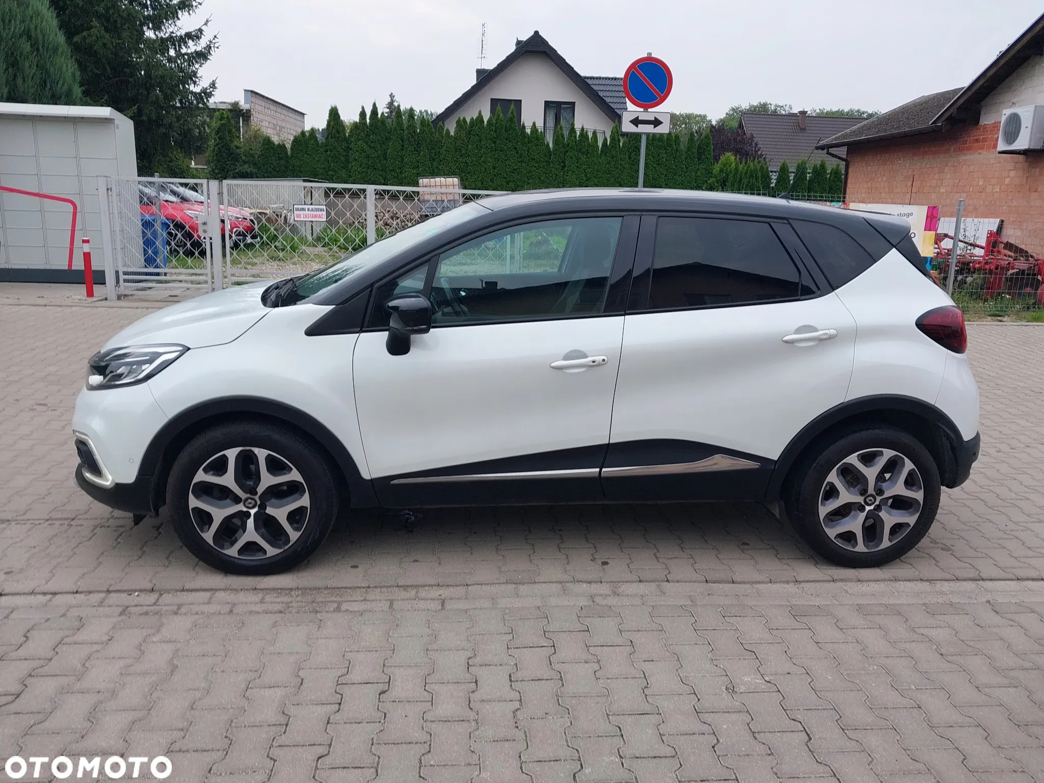 Renault Captur 1.2 Energy TCe Intens EDC EU6 - 2