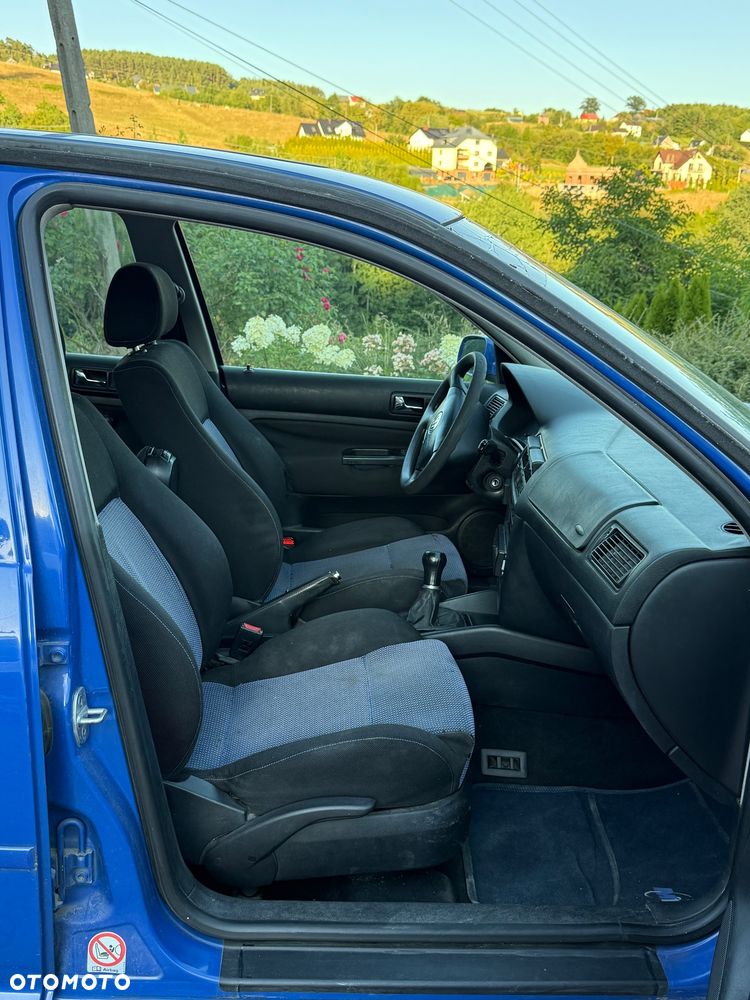 Volkswagen Golf 2.0 Syncro - 12