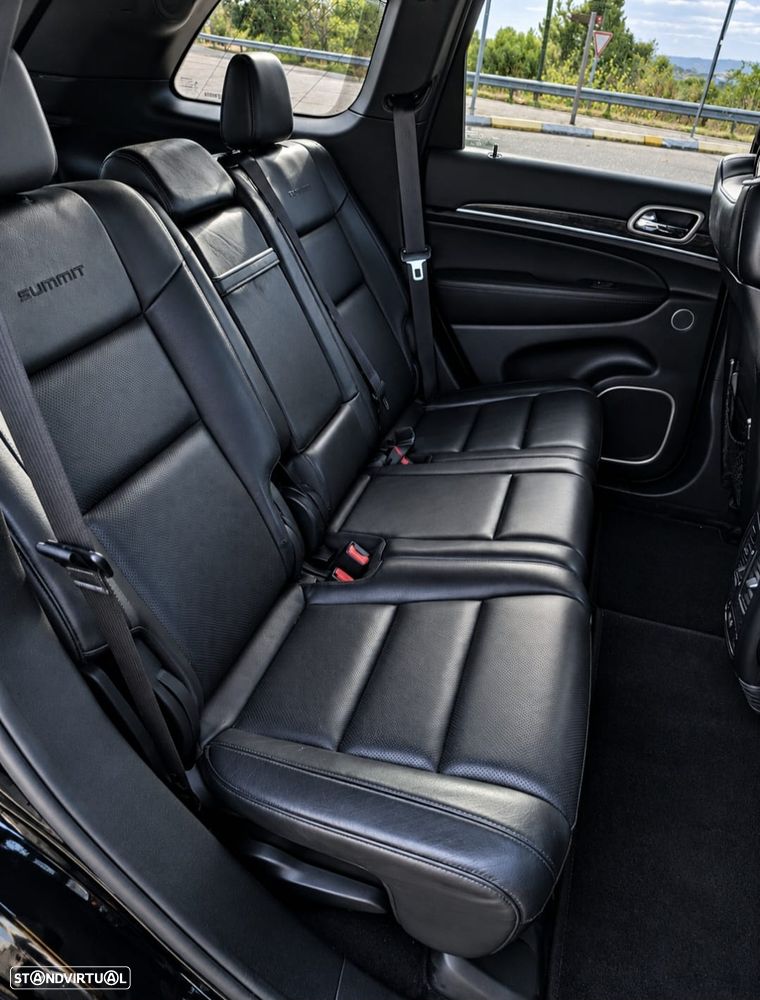 Jeep Grand Cherokee - 9