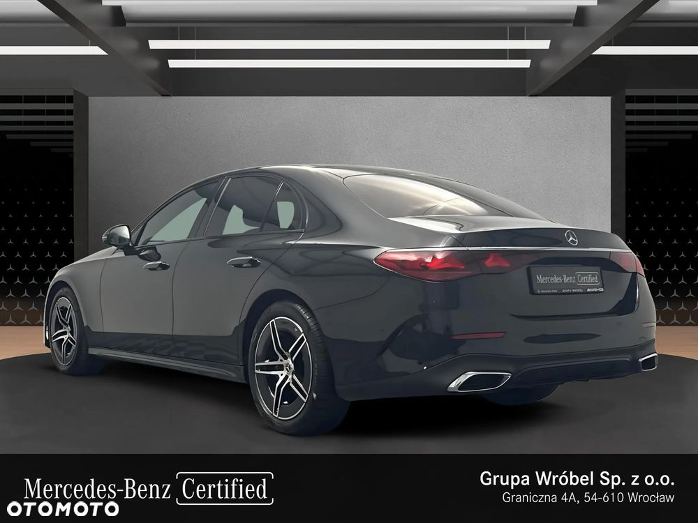 Mercedes-Benz Klasa E 220 d mHEV 4-Matic AMG 9G-Tronic - 4