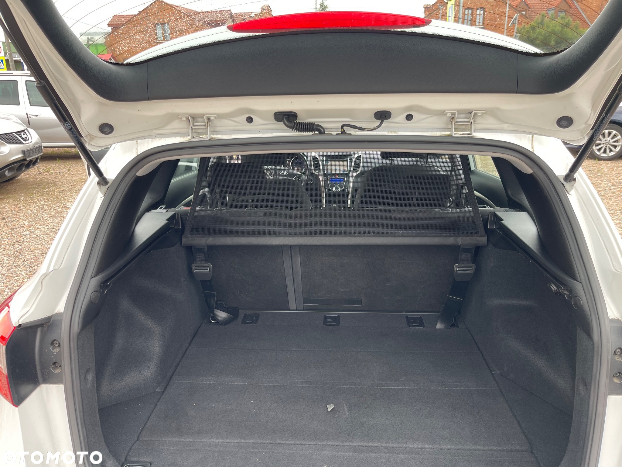 Hyundai i30 1.6 CRDi BlueDrive Premium DCT - 18