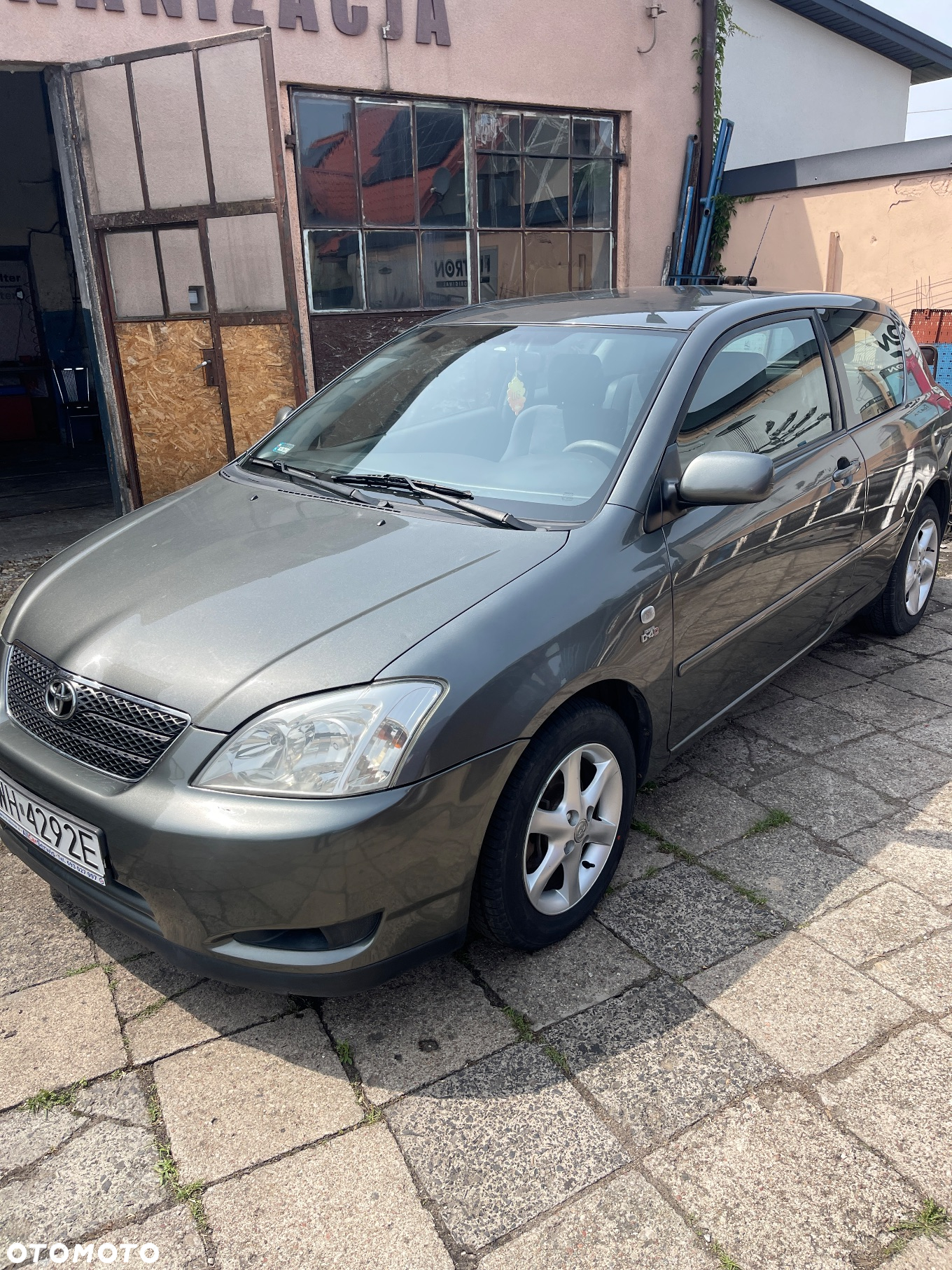 Toyota Corolla 2.0 D-4D Sol - 3