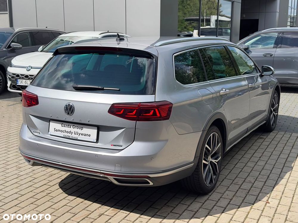 Volkswagen Passat Alltrack 2.0 TDI 4Mot DSG - 9