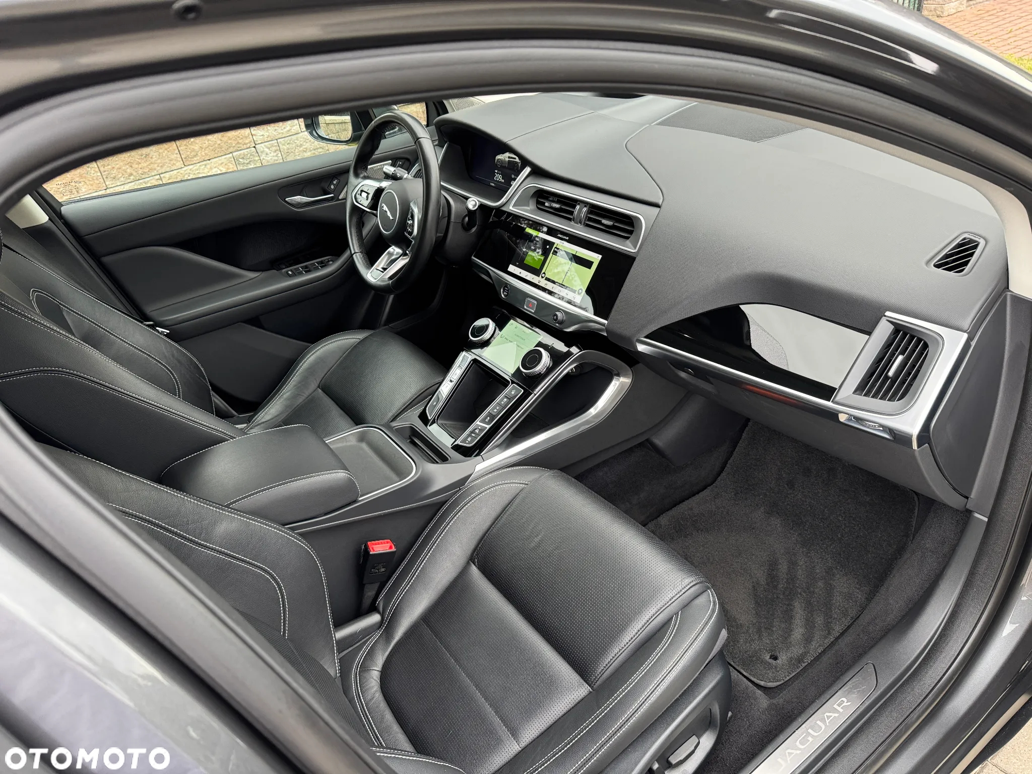 Jaguar I-Pace EV400 AWD HSE - 11