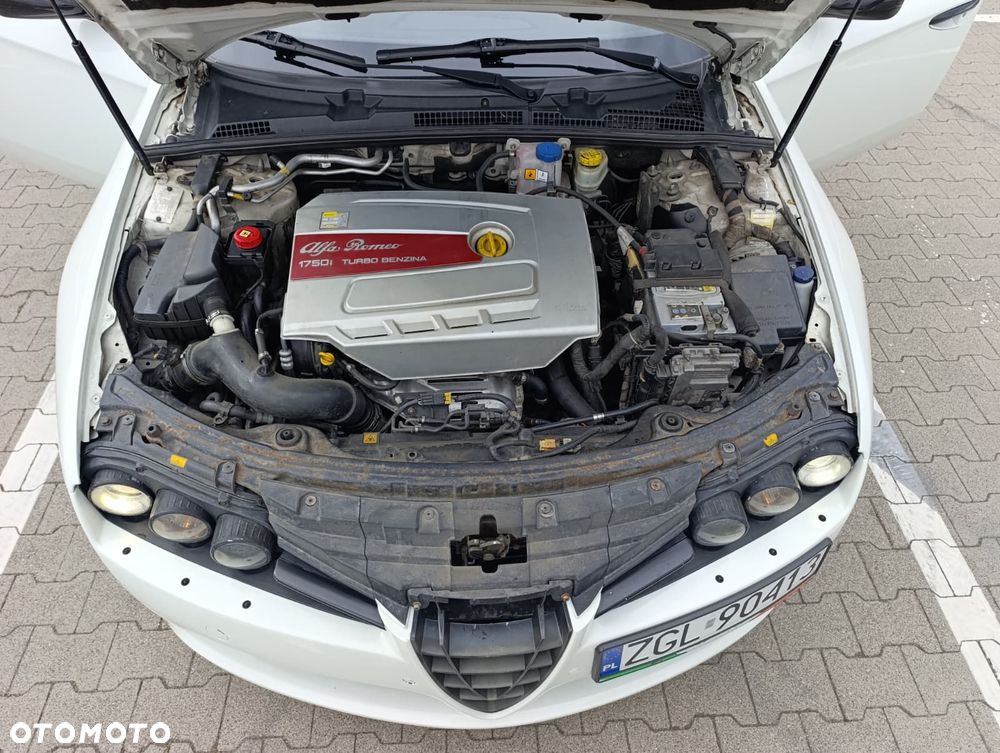 Alfa Romeo 159 1750TBi Sport - 11