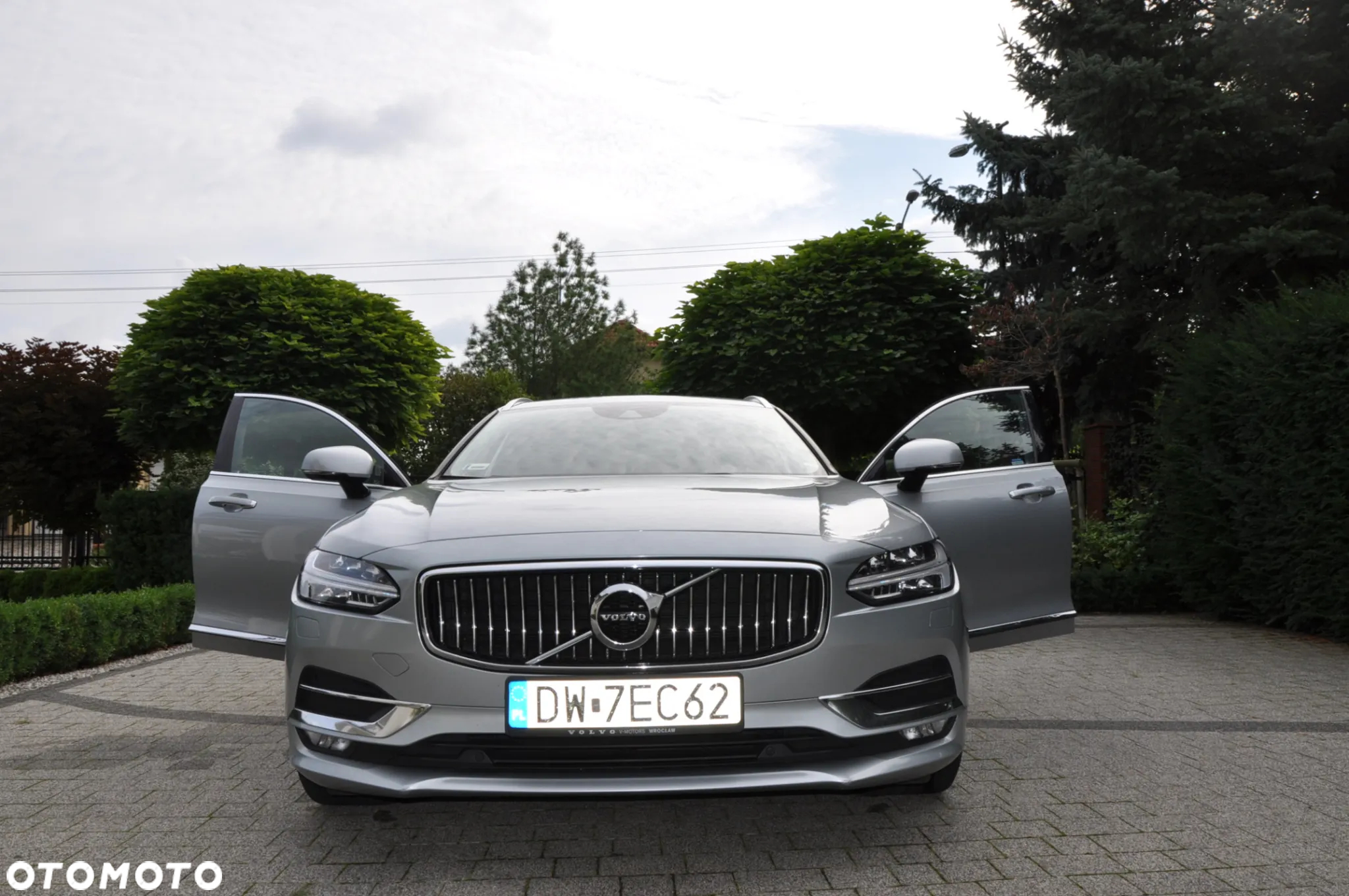 Volvo V90 D4 AWD Inscription - 2