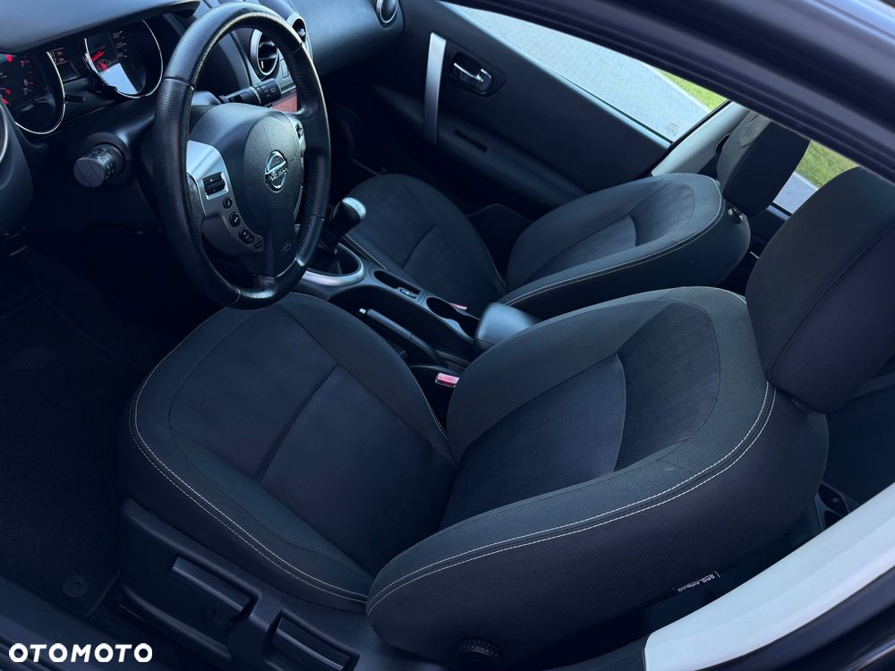 Nissan Qashqai 1.6 I-Way - 23