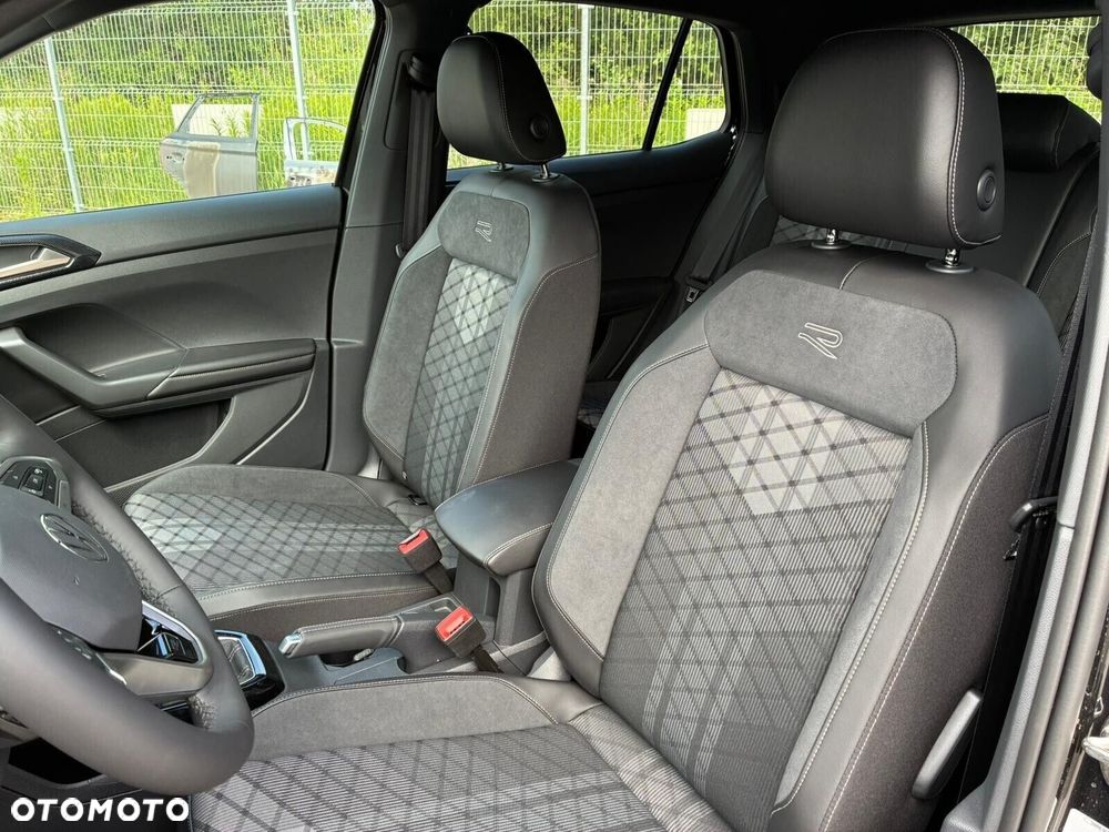 Volkswagen T-Cross - 6