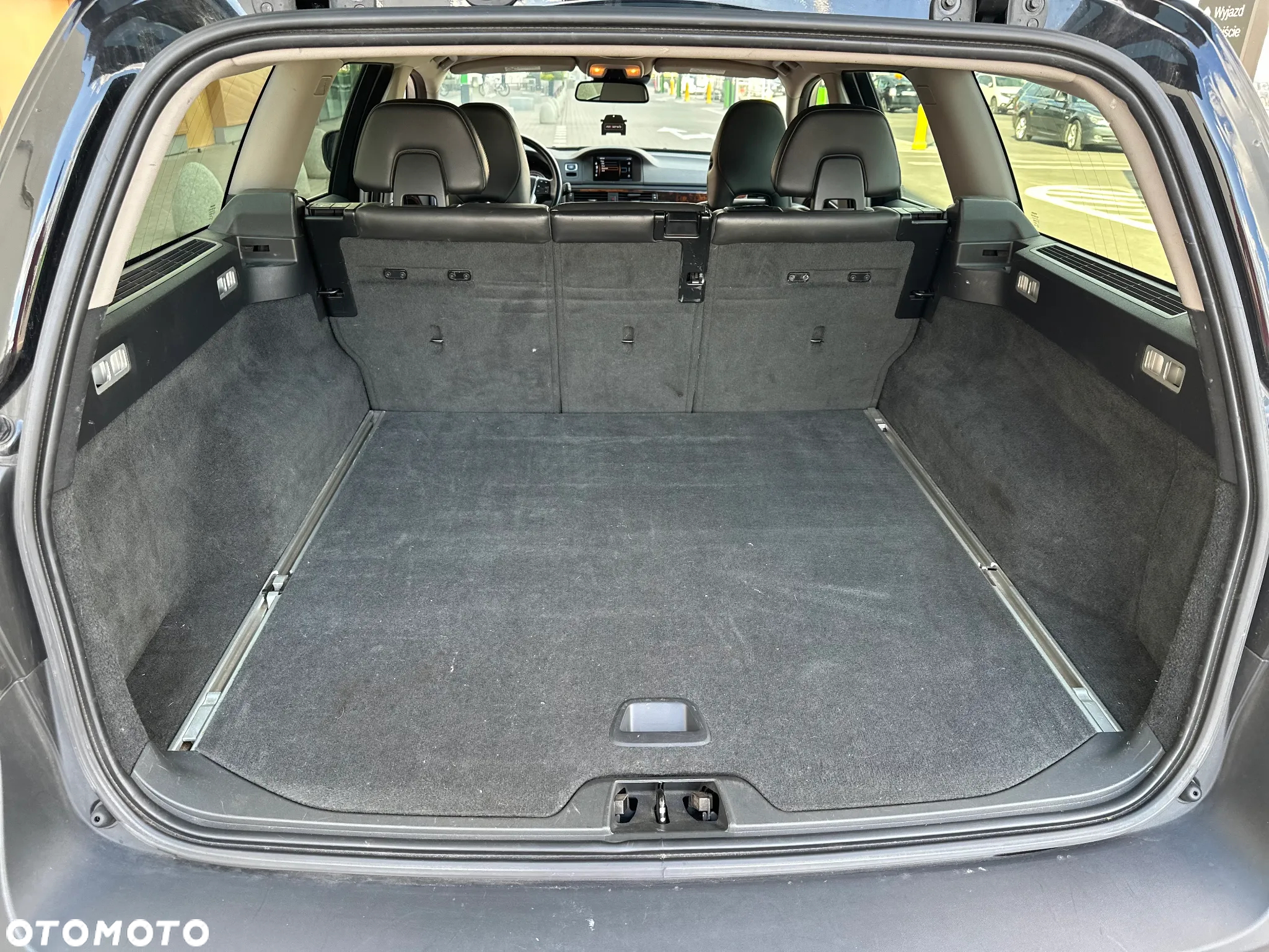 Volvo XC 70 3.2 AWD Summum - 30