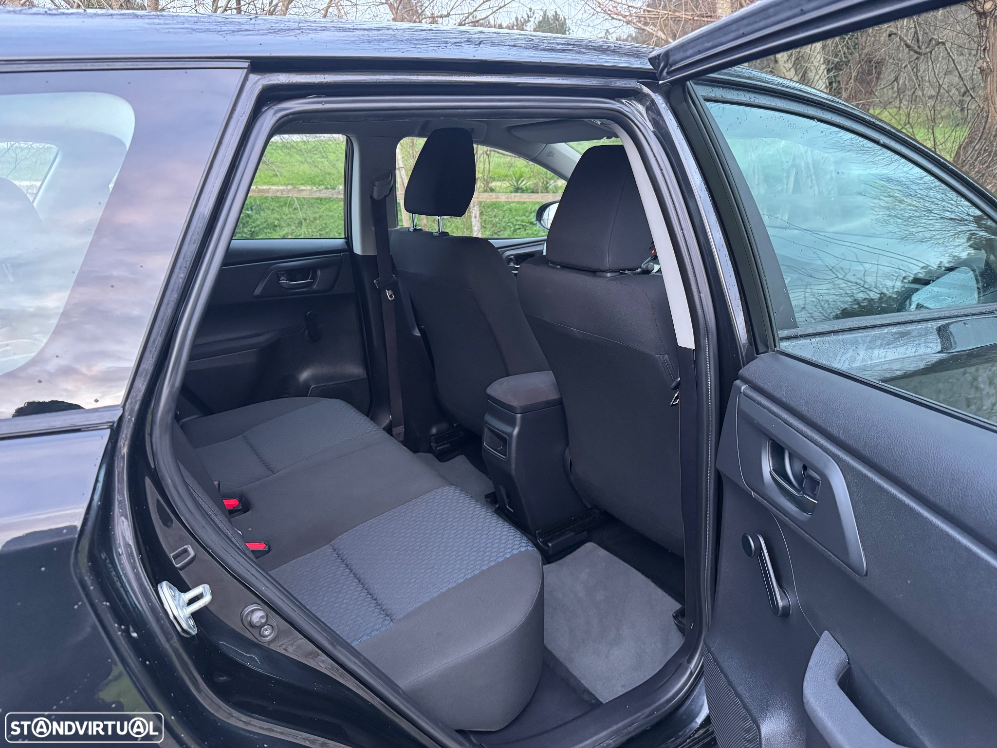 Toyota Auris Touring Sports 1.4 D-4D Comfort - 15