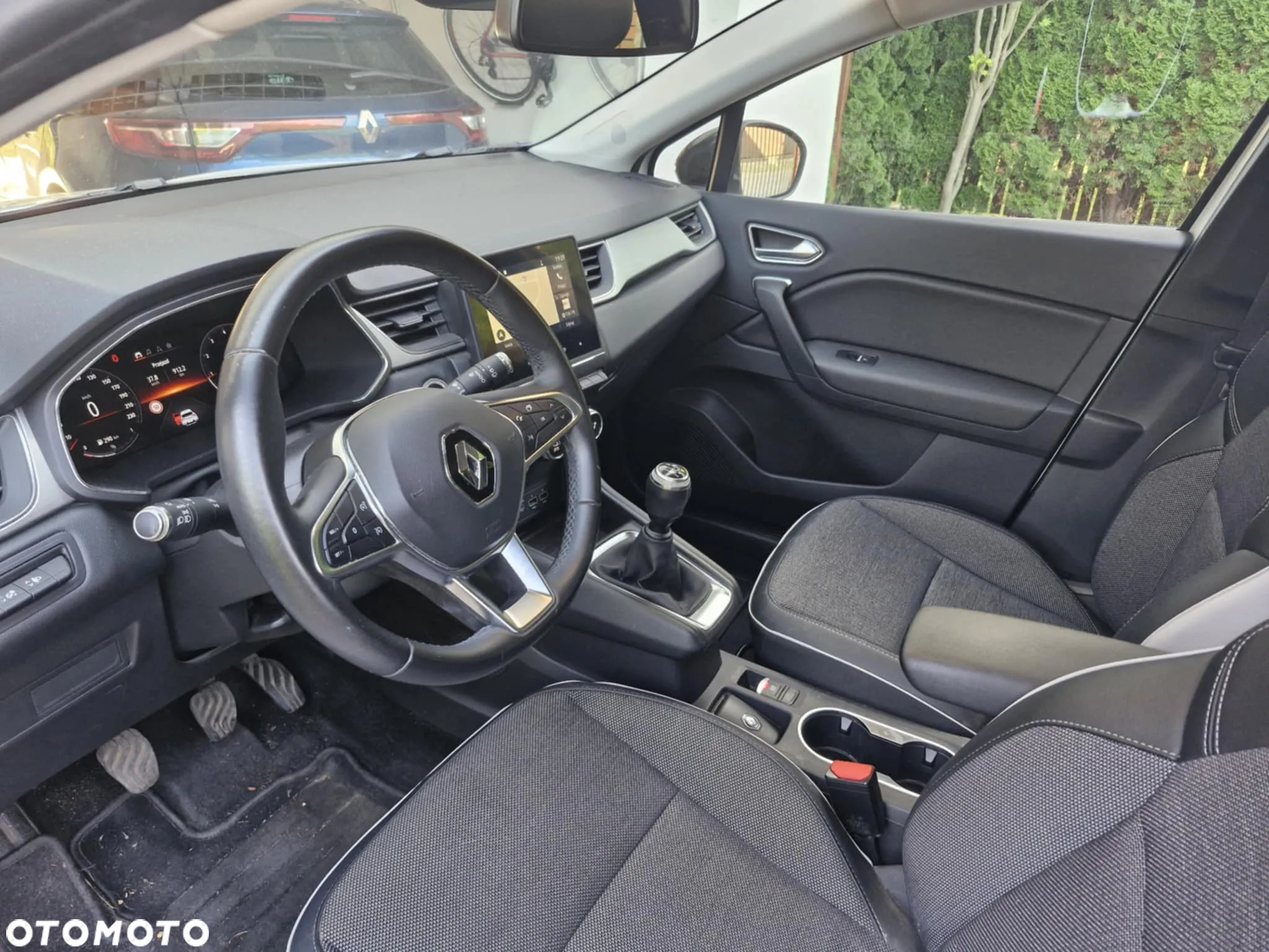 Renault Captur 1.0 TCe Intens - 17