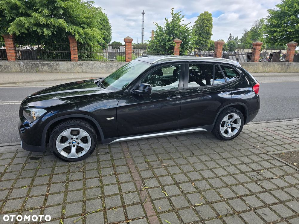 BMW X1 xDrive20d - 10