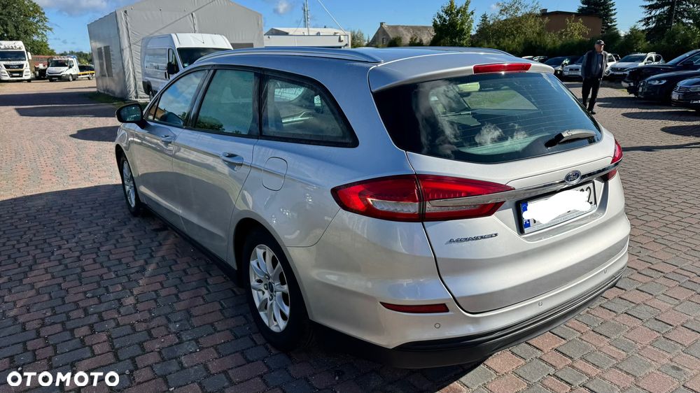 Ford Mondeo 1.5 EcoBoost Trend - 4
