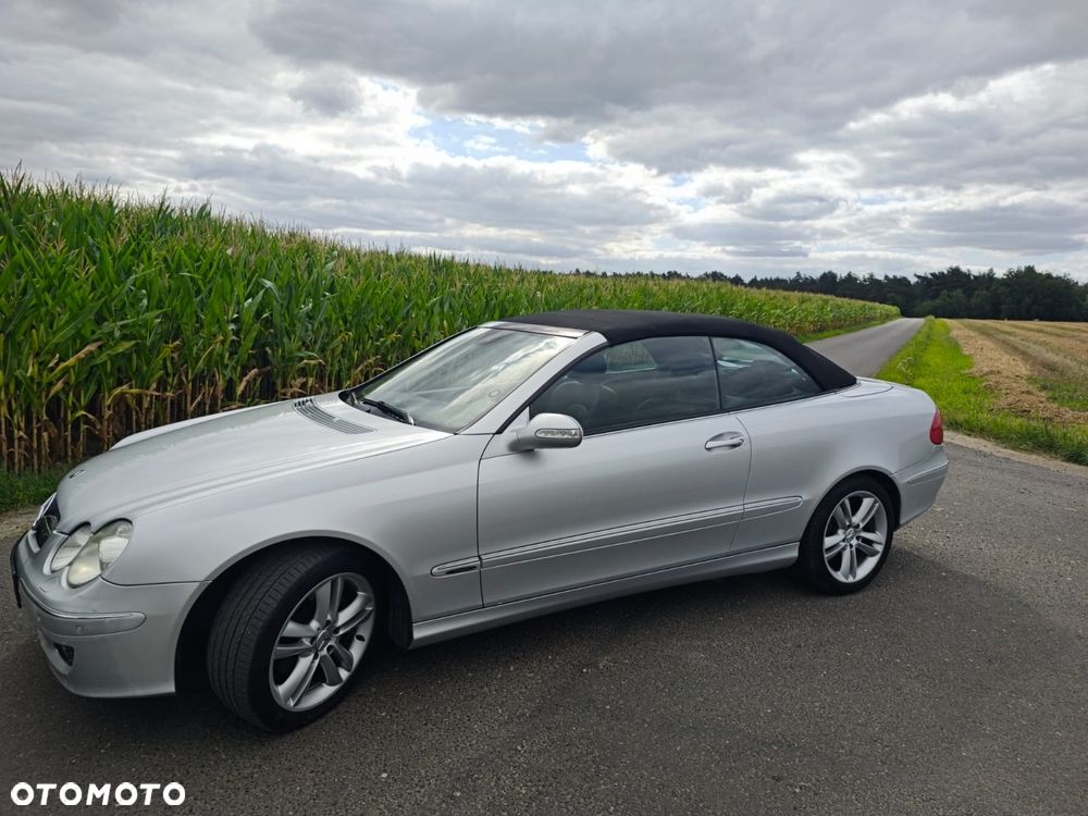 Mercedes-Benz CLK - 2
