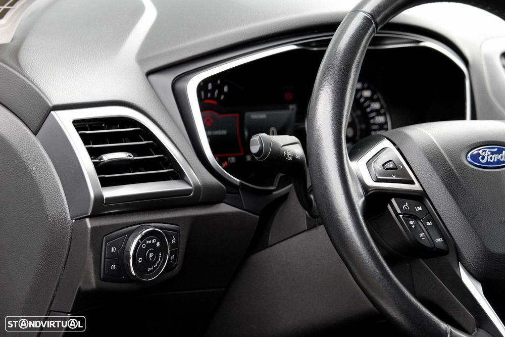 Ford Mondeo 1.5 TDCi Titanium ECOnetic - 13