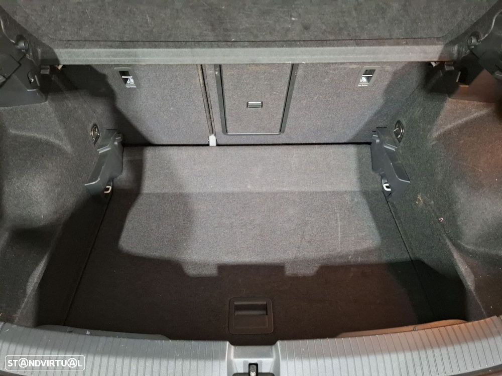 VW T-Roc 1.0 TSI Urban - 22