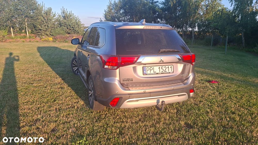 Mitsubishi Outlander 2.0 Intense 4WD CVT - 25